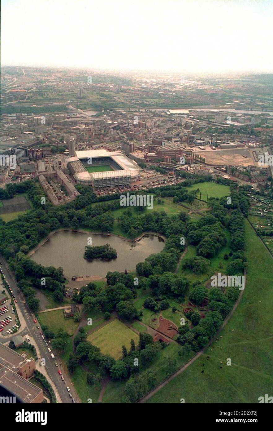 Der Standort des neuen 90-Meter-Stadions von Newcastle United im Leazes Park, in der Nähe des heutigen Stadions St James's Park. Die Pläne für das neue Gelände wurden heute (Thur) vom Nordostclub vorgestellt, und der Vorsitzende Sir John Hall sagte, dass im Januar Pläne für das Stadion mit 55,000 Zuschauern vorgelegt werden würden. Siehe PA Geschichte Fußball Newcastle. Foto von Owen Humphreys/PA. Stockfoto