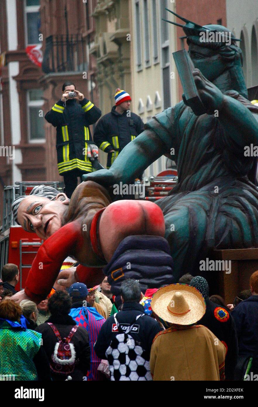 Po Versohlt Stockfotos Und Bilder Kaufen Alamy
