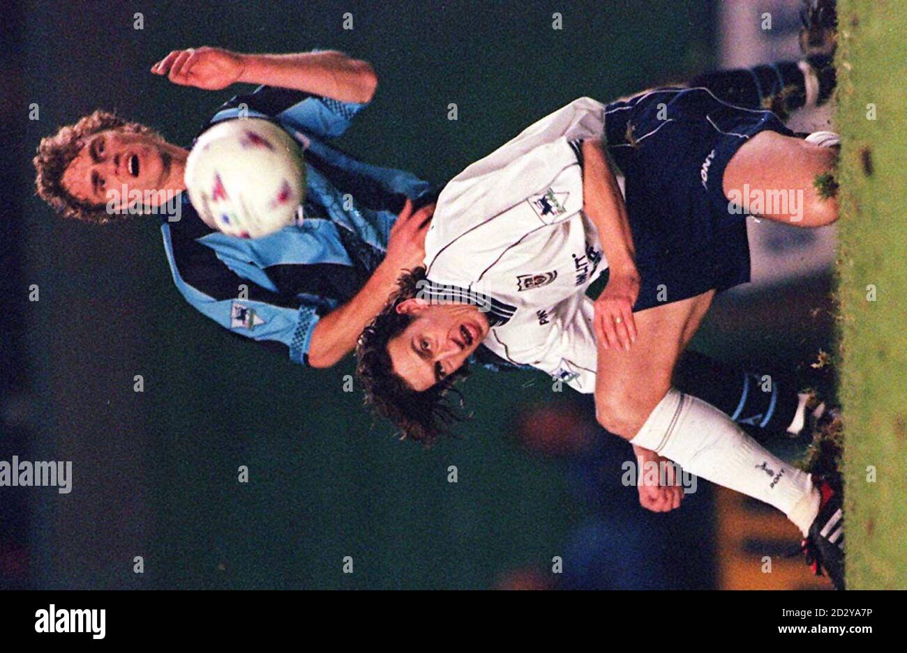 Ein Bein Kürzer Als Das Andere www.alamy.de