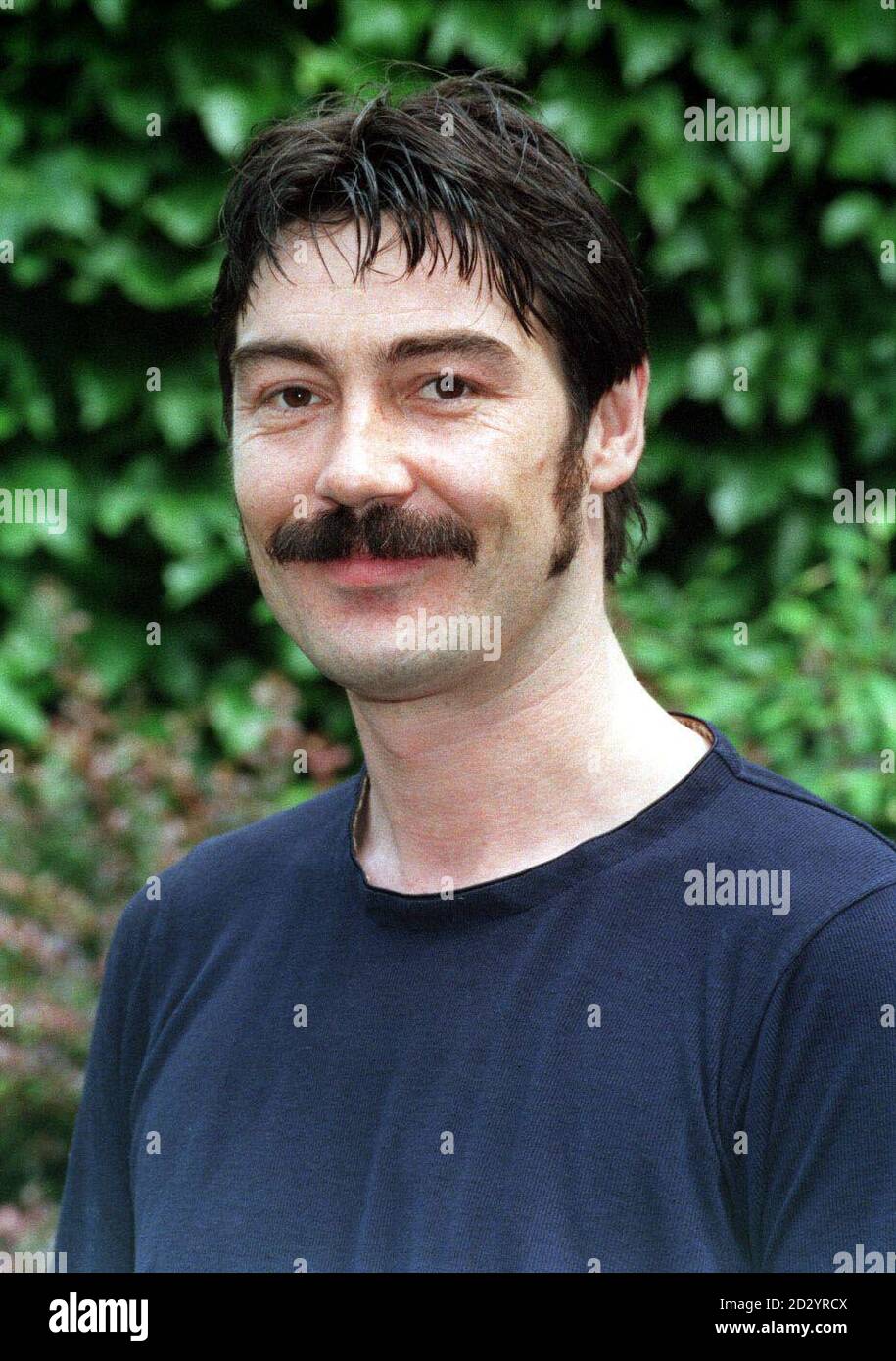 NATHANIEL PARKER, DER IN EINER FERNSEHPRODUKTION VON THOMAS HARDYS "FAR FROM THE MADDING CROWD" IN GRANADA MITSPIELT, DIE AM 6. JULI 1998 BEGINNT. Stockfoto