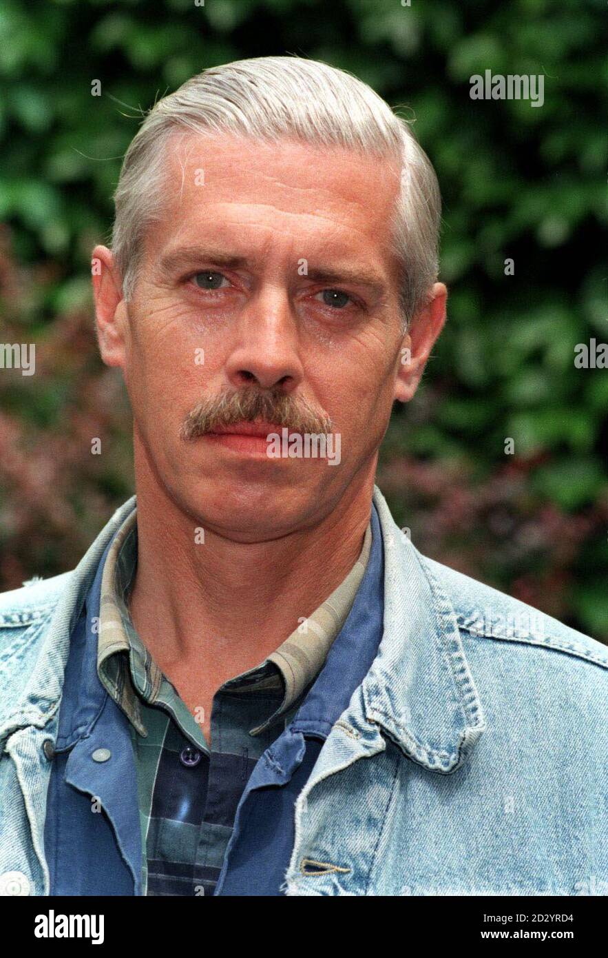 NIGEL TERRY, DER IN EINER FERNSEHPRODUKTION VON THOMAS HARDYS "FAR FROM THE MADDING CROWD" IN GRANADA MITSPIELT, DIE AM 6. JULI 1998 BEGINNT. Stockfoto