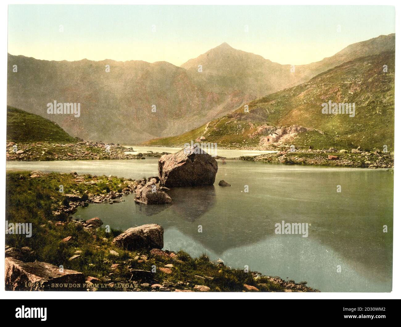 Welsh Wonderland: Erkunden Sie Snowdonia's Majestät durch Vintage Photochrom-Bilder, darunter die Snowdon Mountain Raliway Stockfoto