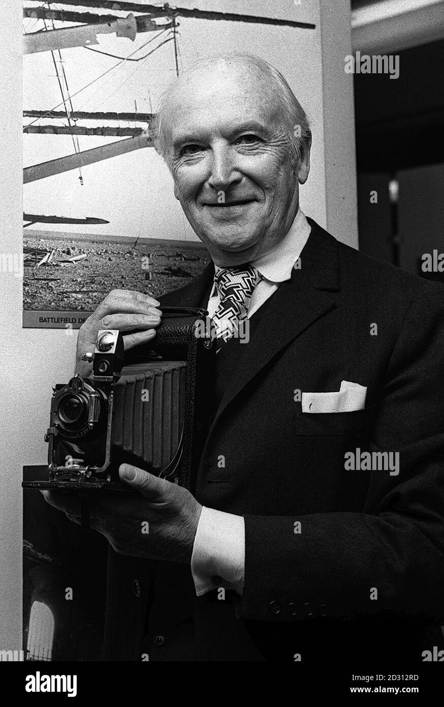 PA PHOTO 9/4/1974 DER FOTOGRAF UND DESIGNER SIR CECIL BEATON. Stockfoto