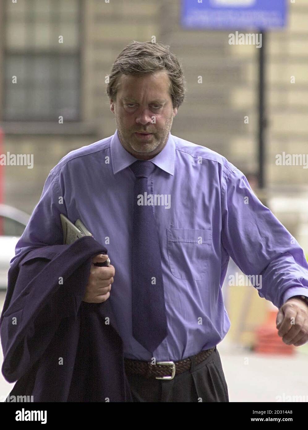 Die Marquess of Blandford kommt am Middlesex Richtergericht an. Dem 44-jährigen Aristokraten wird vorgeworfen, im November 1999 zwei Sonnenbrillen und ein Deodorant aus dem Geschäft Harvey Nichols in Knightsbridge im Zentrum von London zu shopliften. Stockfoto