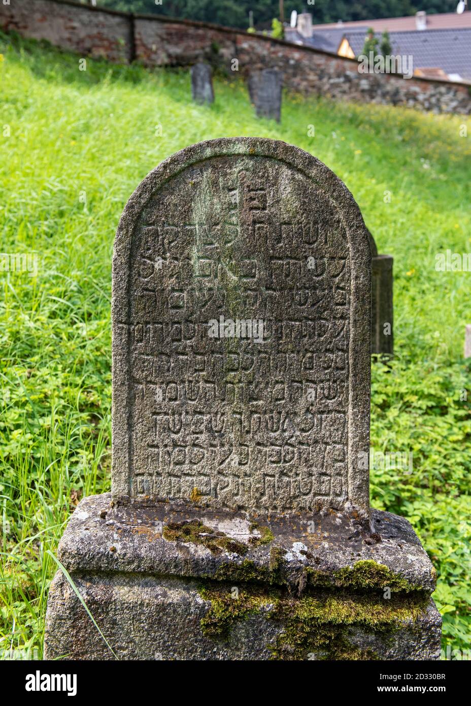 Grabstein auf dem Jüdischen Friedhof in Jemnice, Tschechische Republik Stockfoto