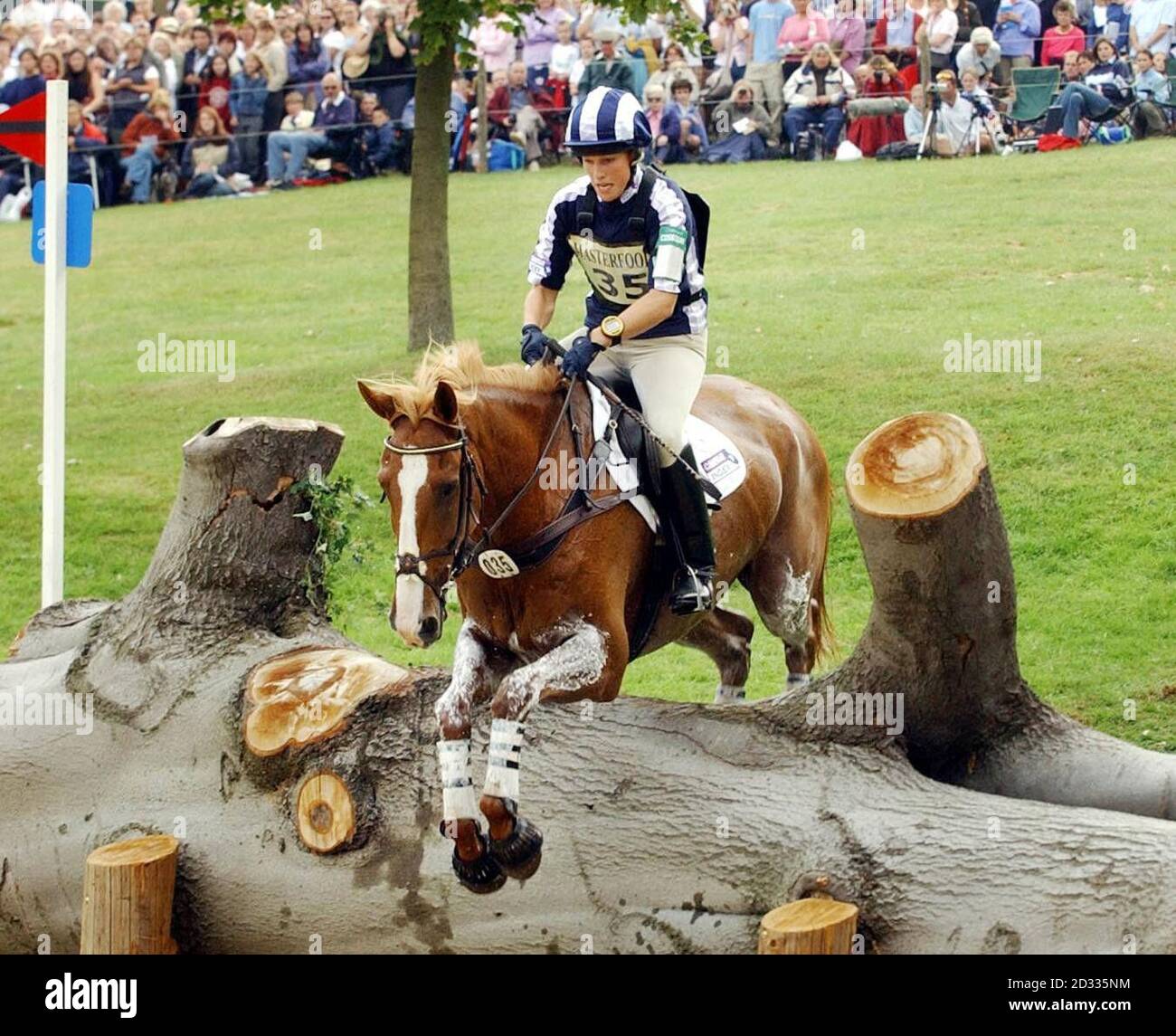 Die britische Zara Phillips, Tochter der Prinzessin Royal auf Toytown während des Cross Country bei den Burghley Horse Trials, Stamford. Stockfoto