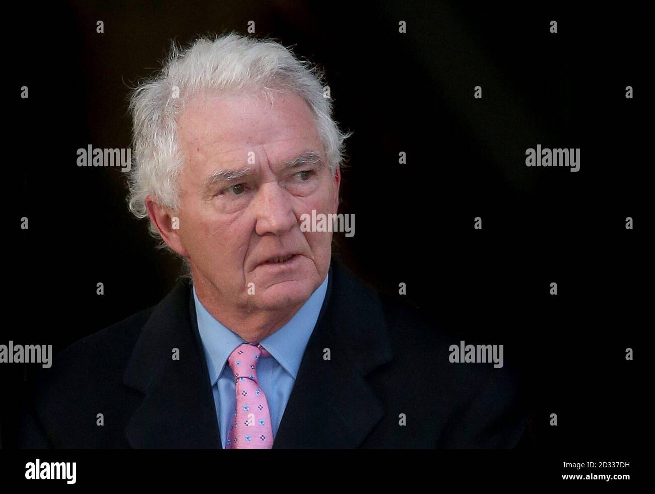 Sean Fitzpatrick, ehemaliger Anglo Irish Bank-Chef, erscheint vor dem Circuit Criminal Court für eine Vorverhandlung. Stockfoto