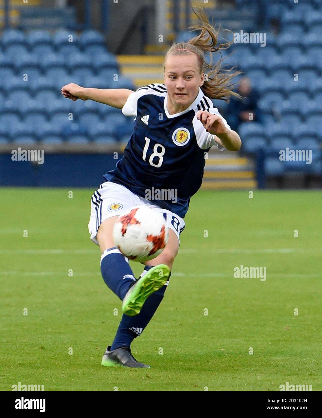 Schottlands Rachel McLauchlan während der International Challenge Match bei Starks Park, Kirkcaldy. PRESSEVERBAND Foto. Bild Datum: Freitag, 7. Juli 2017. Vgl. PA Geschichte Fußball Schottland Frauen. Bildnachweis sollte lauten: Ian Rutherford/PA Wire. Einschränkungen: Verwendung Beschränkungen unterworfen. Nur zur redaktionellen Verwendung. Gewerbliche Nutzung nur mit vorheriger schriftlicher Zustimmung des Scottish FA. Stockfoto