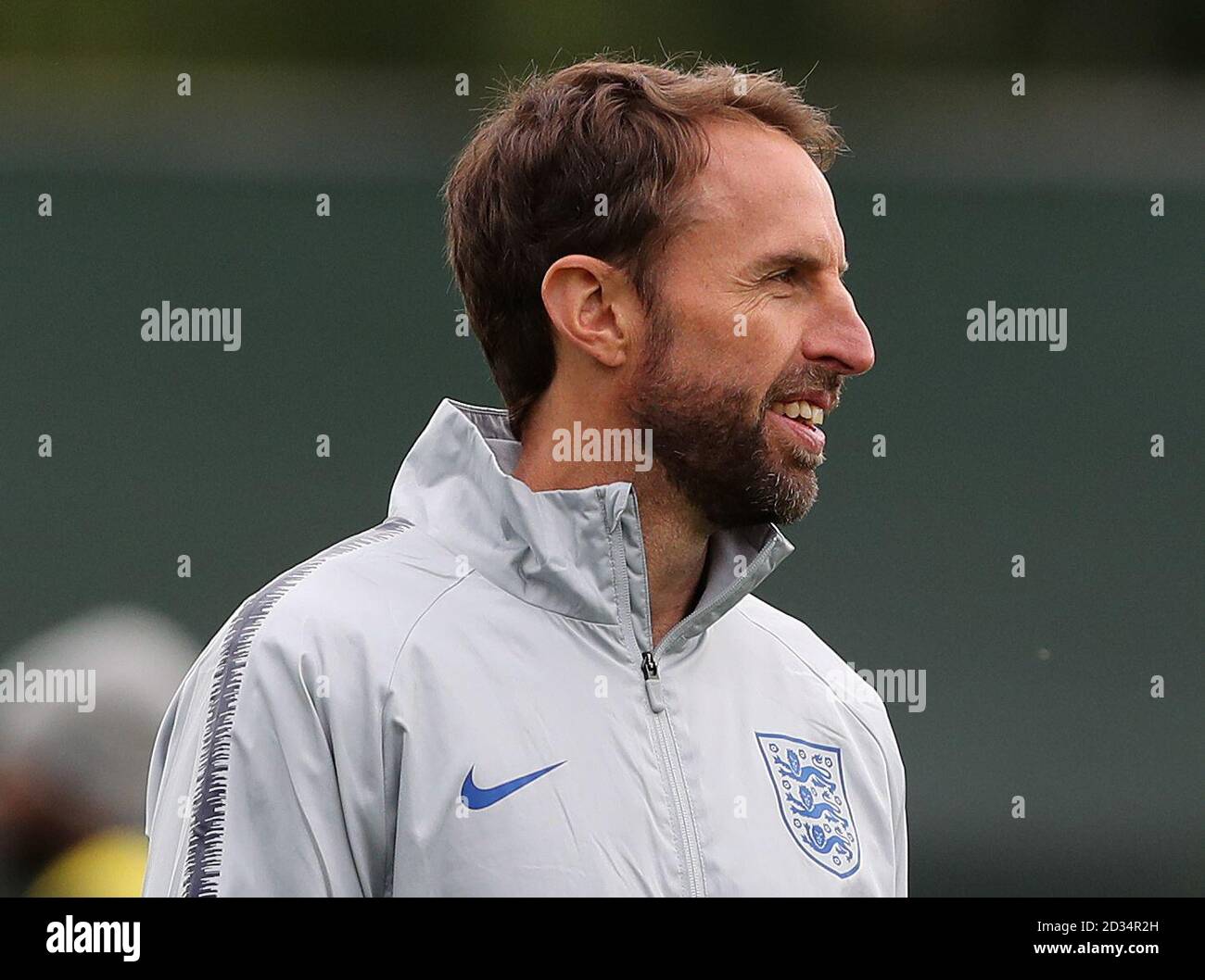 England Manager Gareth Southgate während des Trainings bei Spartak Zelenogorsk Stadion. Stockfoto