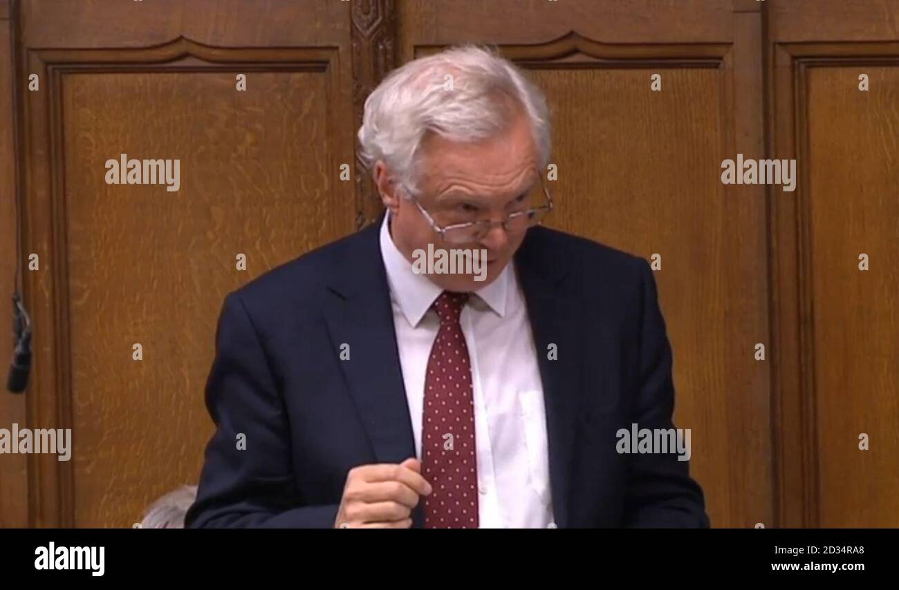 Ehemaliger Minister für Verlassen der Europäischen Union David Davis, spricht im Unterhaus, London. Stockfoto