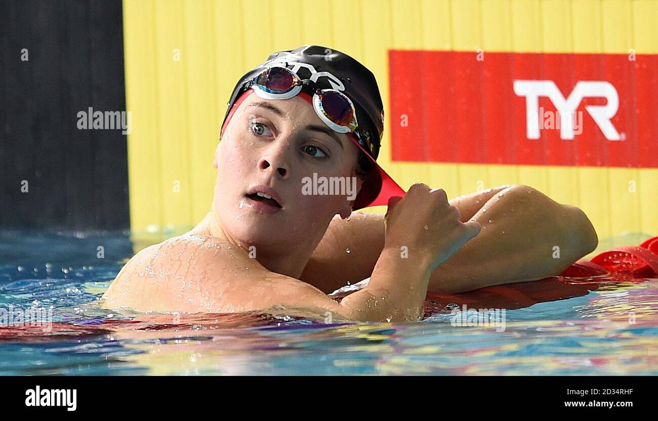 Großbritanniens Siobhan-Marie O'Connor nach dem Gewinn der Frauen 100m Brust Halbfinale 1 am Tag drei der 2018 europäischen Meisterschaften an der Tollcross International Swimming Centre, Glasgow. Stockfoto
