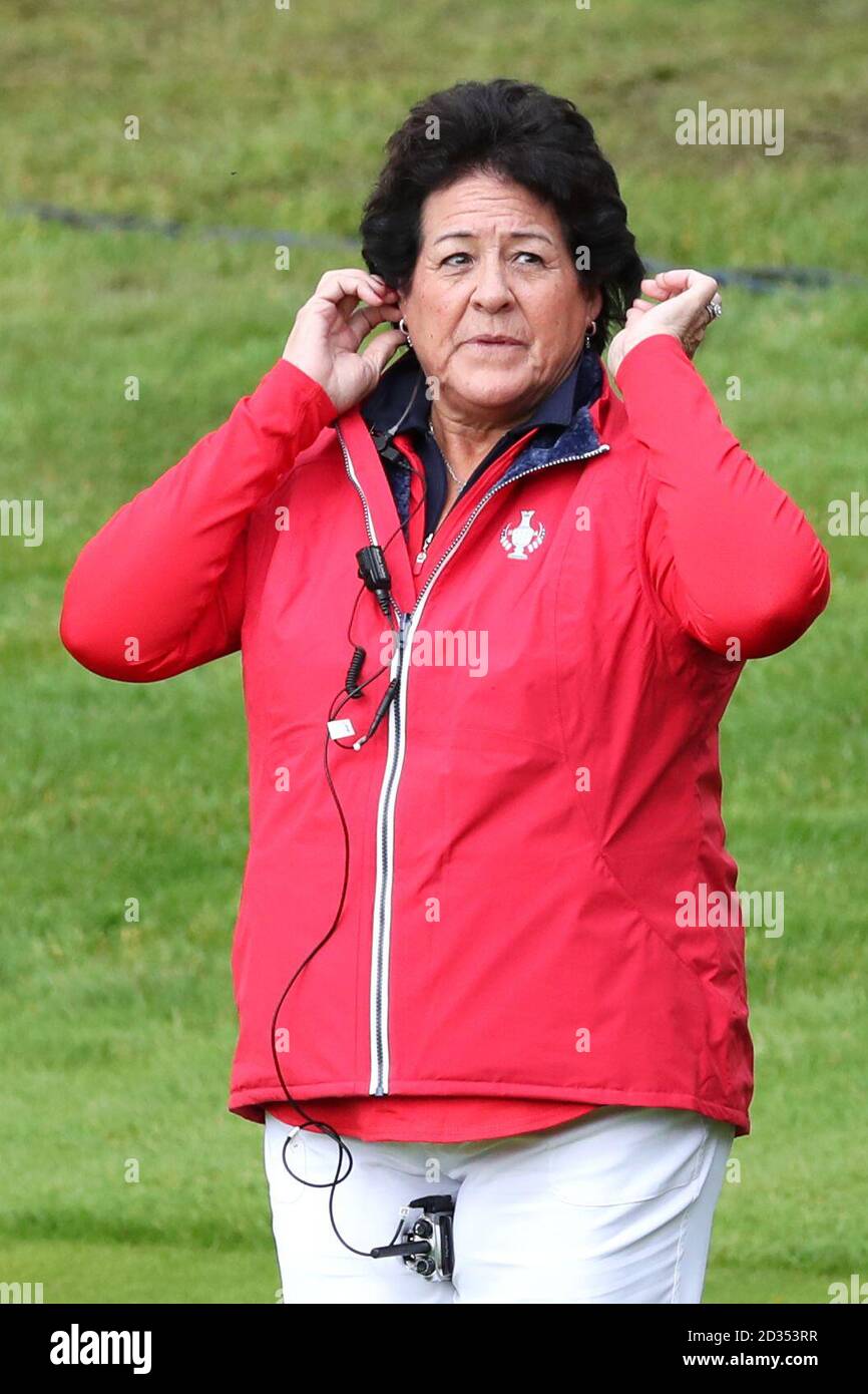 Team USA Assistenzkapitän Nancy Lopez beim zweiten Vortag des Solheim Cup 2019 im Gleneagles Golf Club, Auchterarder. Stockfoto