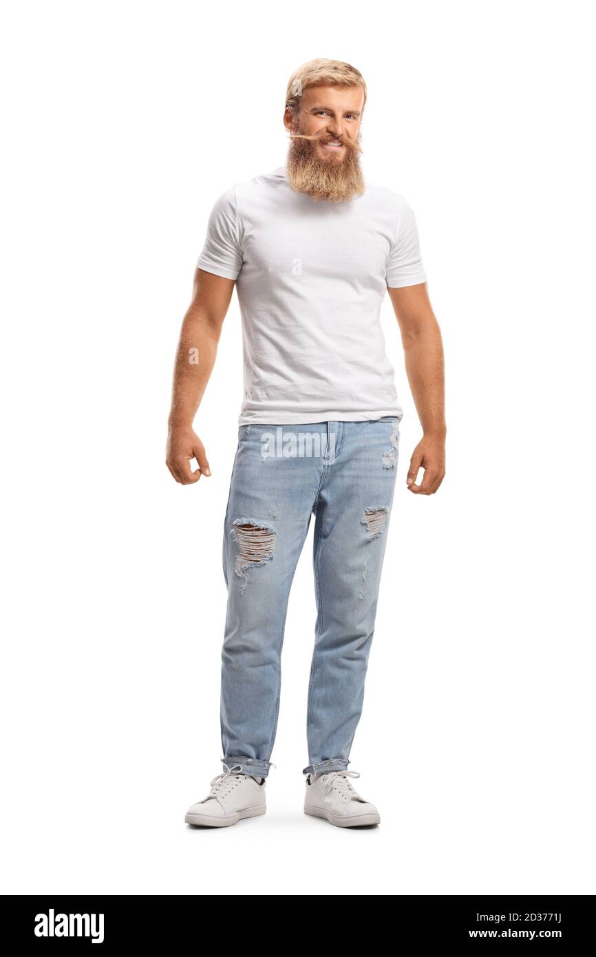 In voller Länge Porträt eines blonden Kerl mit Bart und Schnurrbart trägt ein weißes T-Shirt und Jeans isoliert auf weiß Hintergrund Stockfoto
