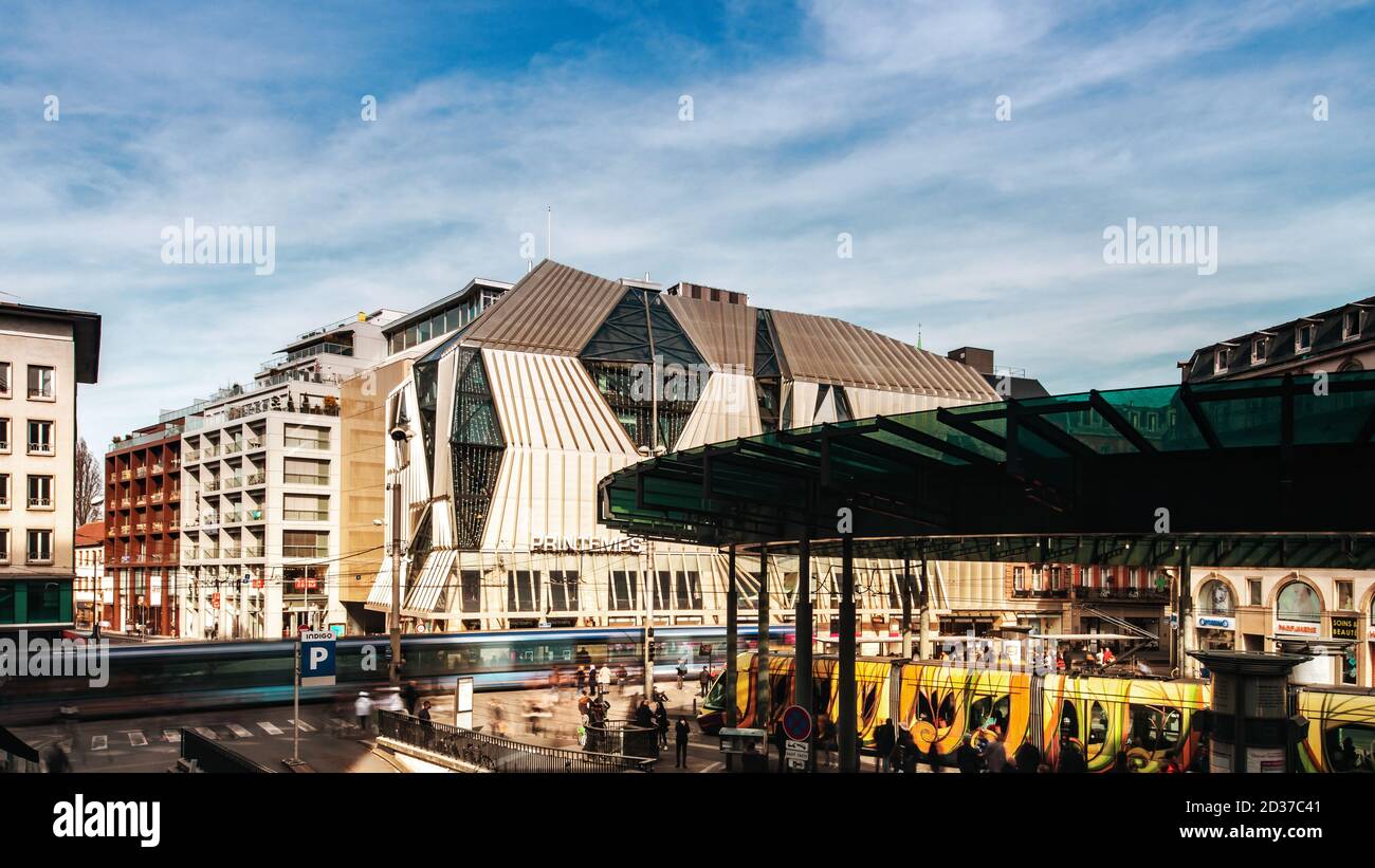 Editorial: 11. März 2017: Straßburg, Frankreich. Hauptbahnhof im Zentrum von Straßburg. Homme de Fer. Stockfoto