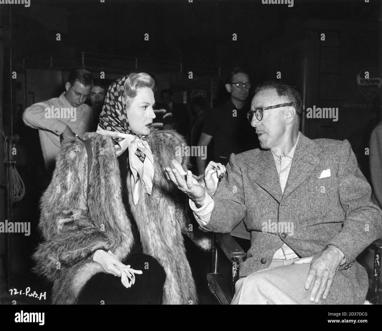 Virginia Mayo Und Raoul Walsh Am Set Offen Wahrend Der Dreharbeiten Von White Heat 1949 Regisseur How much of ivan goff's work have you seen? alamy