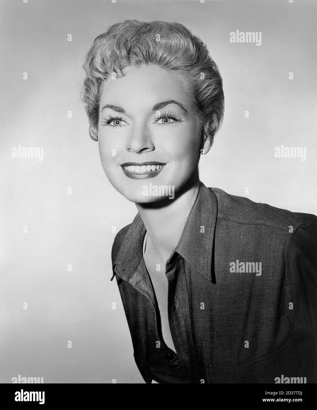 Shirley Patterson, alias Shawn Smith, Head and Shoulders Publicity Portrait for the Film, 'The Land Unknown', Universal Pictures, 1957 Stockfoto