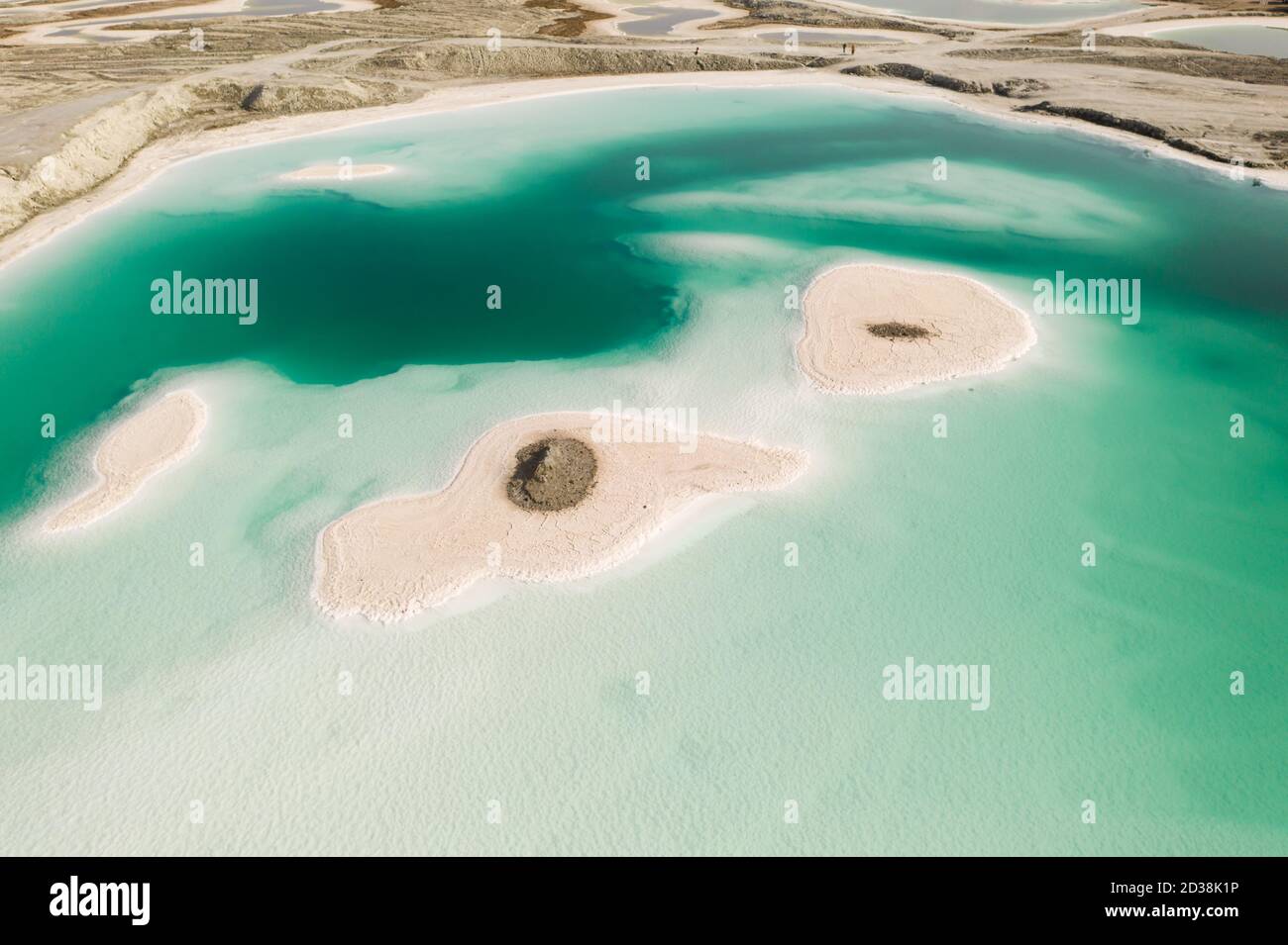 Luftbild von Salzseen, natürliche Landschaft. Foto in Qinghai, China. Stockfoto