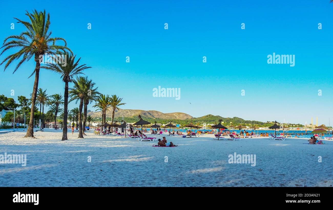 Der Strand von Alcudia, Mallorca, Balearen, Spanien Stockfoto