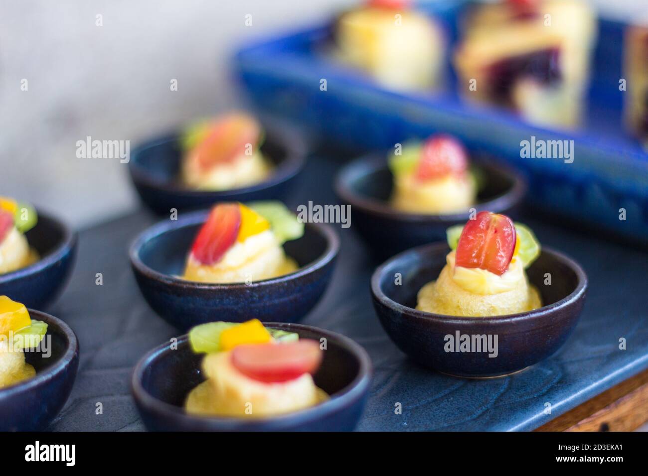 Canapes serviert in einem Hotel Büffet in Cebu Stockfoto