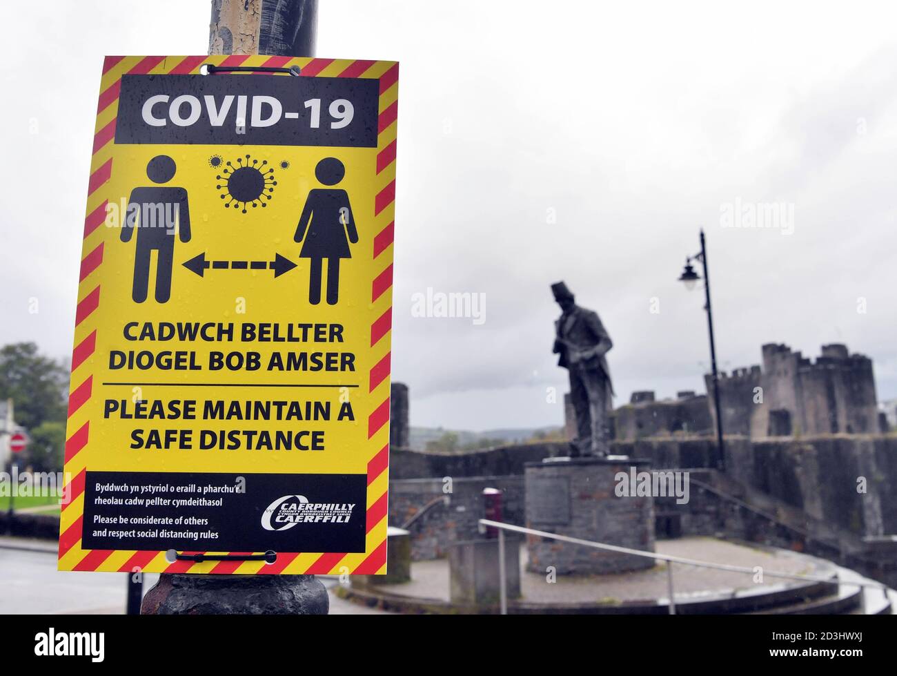Caerphilly, Wales, nach zwei Wochen, da die walisische Regierung erhöhte Covid 19 / Coronavirus Sperren Beschränkungen zu versuchen, eine Erhöhung der Infektionsraten zu kontrollieren. Bild von Rob Browne Stockfoto