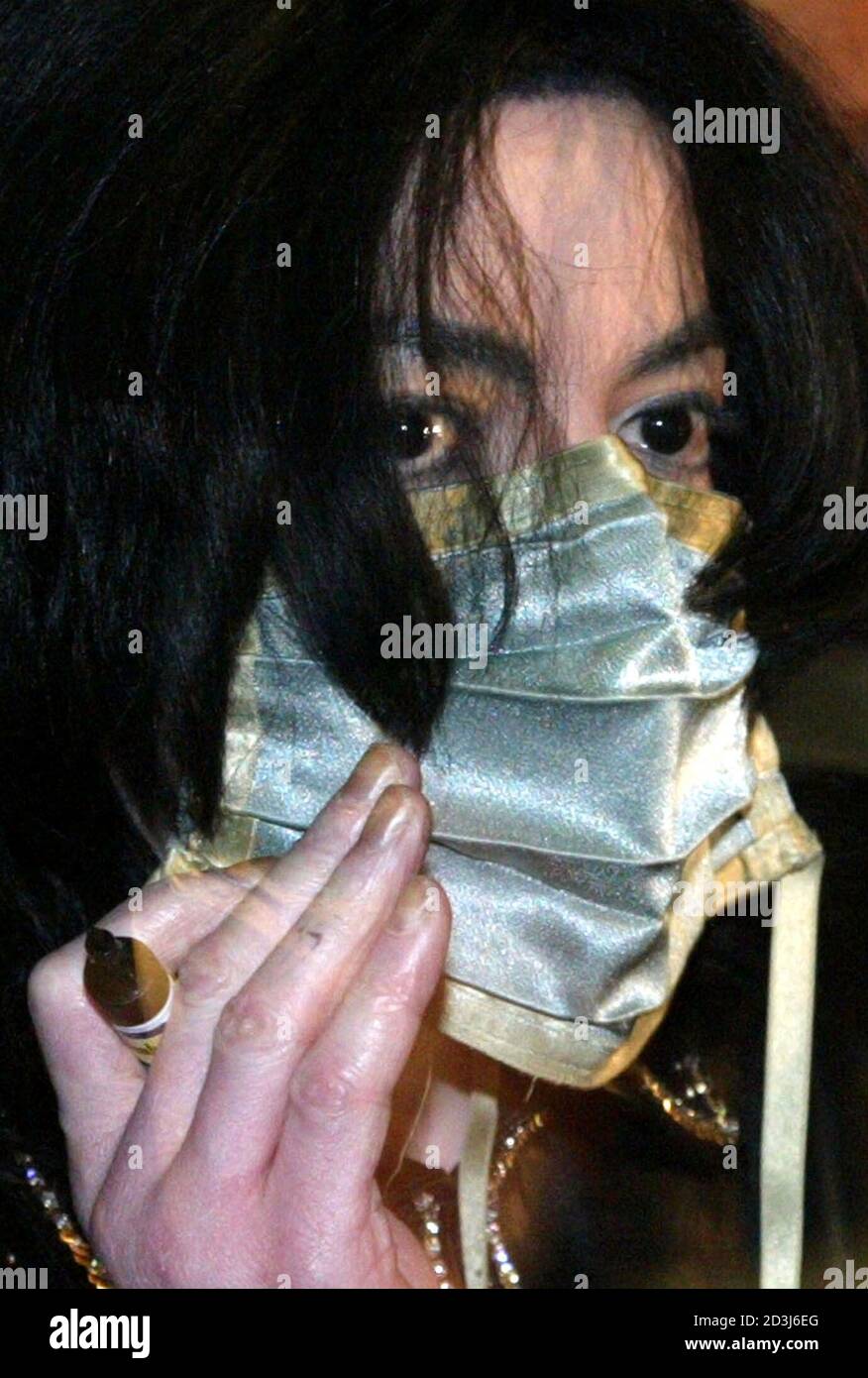 Michael Jackson Mask Stockfotos Und Bilder Kaufen Alamy