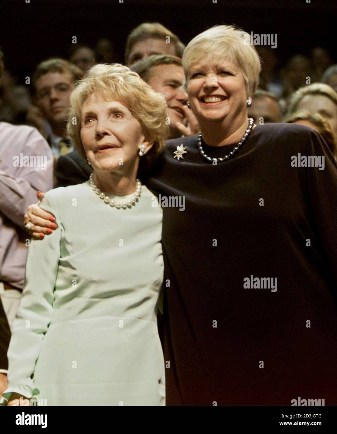 Maureen Reagan R Die Tochter Des Ehemaligen Us Prasidenten Ronald Reagan Und Schauspielerin Jane Wyman Ist In Ein Krankenhaus Im Norden Kaliforniens Zuruckgekehrt Als Arzte Krebs Bekampfen Der Sich In Ihrem Gehirn Ausgebreitet