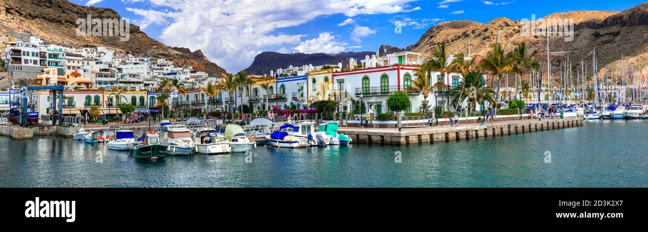 Das Beste von Grand Canary (Grand Canaria) - schönes traditionelles Fischerdorf Puerto de Mogan. Beliebtes Touristenziel, Kanarische Inseln. Panorama Stockfoto