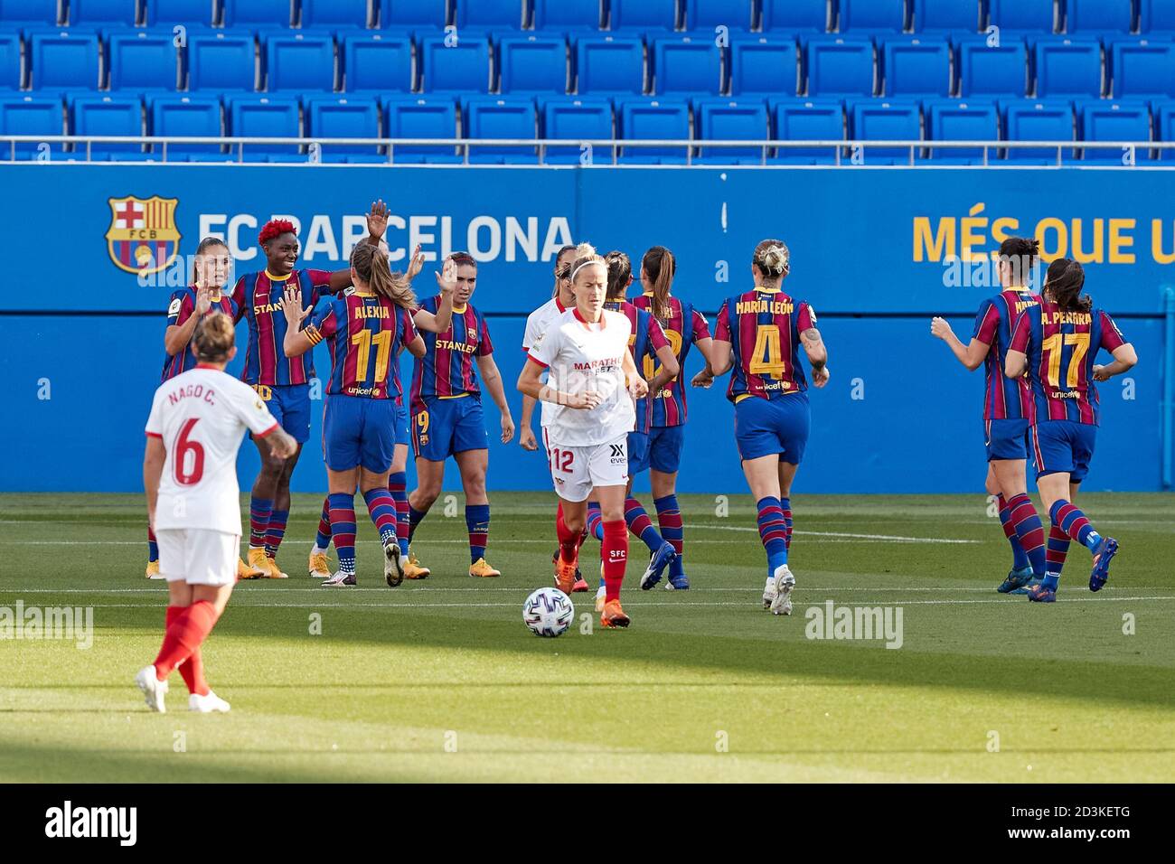 Barcelona, Spanien. Okt. 2020. Die Spieler des FC Barcelona feiern ein Tor beim Finale 1/2 Copa de la Reina 19/20 zwischen dem FC Barcelona Frauenteam und dem Sevilla FC Frauenteam im Johan Cruyff Stadion am 08. Oktober 2020 in Barcelona, Spanien. Quelle: David Ramirez/DAX/ZUMA Wire/Alamy Live News Stockfoto