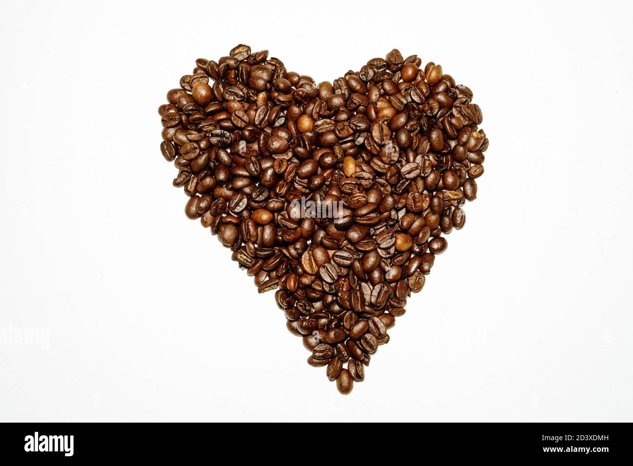 Kaffee Herz aus Kaffeebohnen Stockfoto