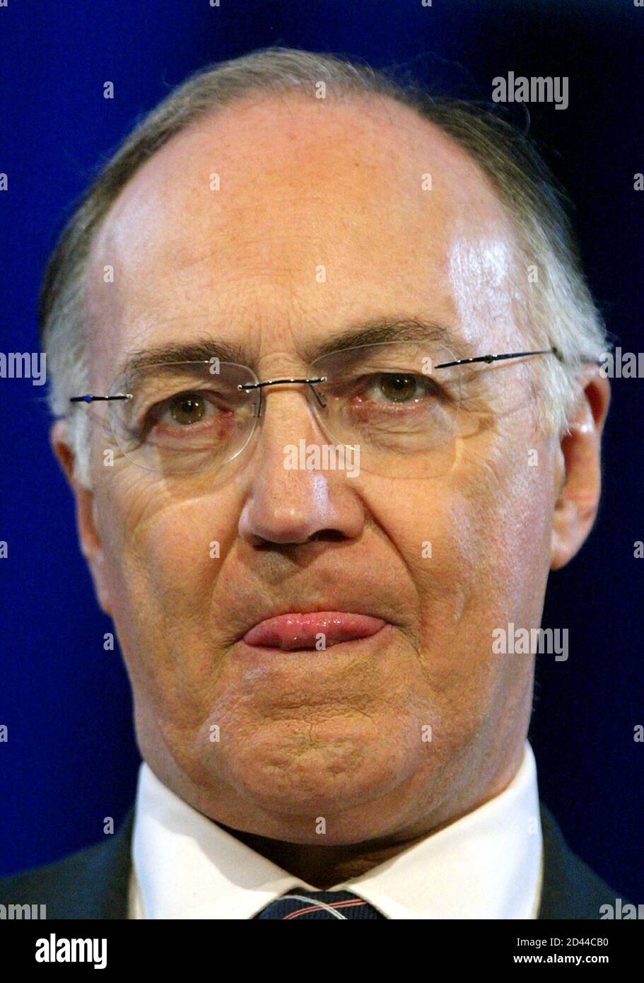 Die britische konservative Partei Führer Michael Howard liefert eine ...