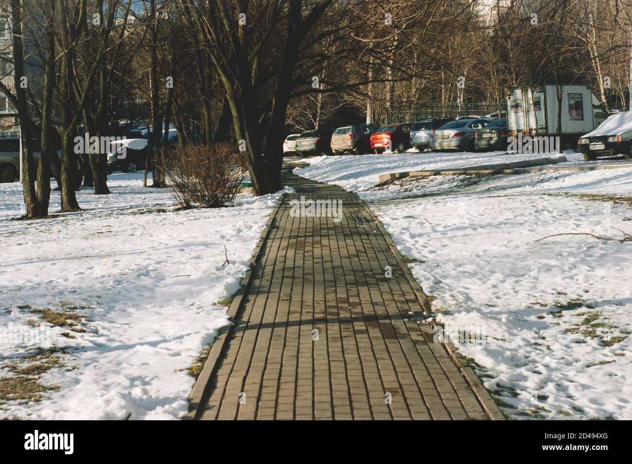 Gehweg im Winter Stockfoto