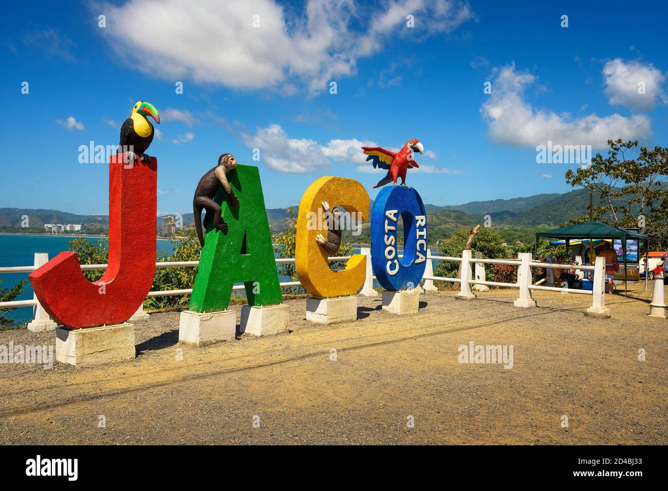 Buntes Eintrittschild für die Stadt Jaco in Costa Rica Stockfoto
