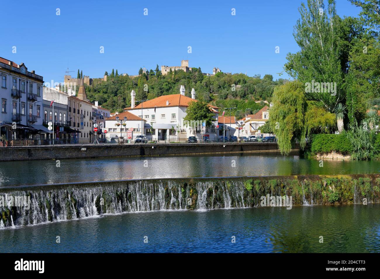 Tomar Stadt und Nabao Fluss, Tomar, Santarem Bezirk, Portugal Stockfoto