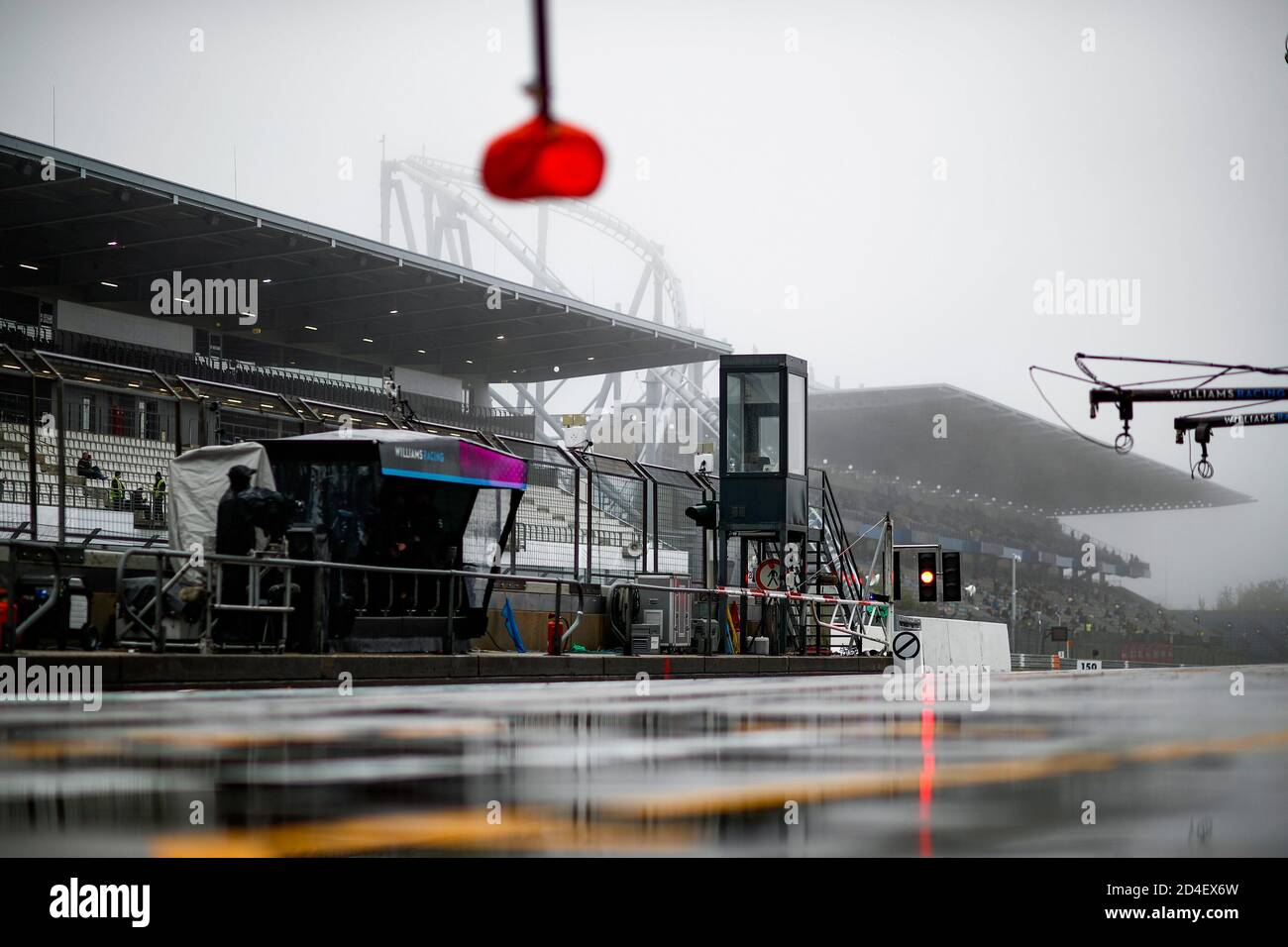 Nurburg, Deutschland. Oktober 2020. Illustration, Regen während des Formel 1 Aramco Grosser Preis der Eifel 2020, Eifel Grand Prix, vom 9. Bis 11. Oktober 2020 auf dem N.rburgring, in N.rburg, Deutschland - Foto Xavi Bonilla / DPPI Credit: LM/DPPI/Xavi Bonilla/Alamy Live News Stockfoto