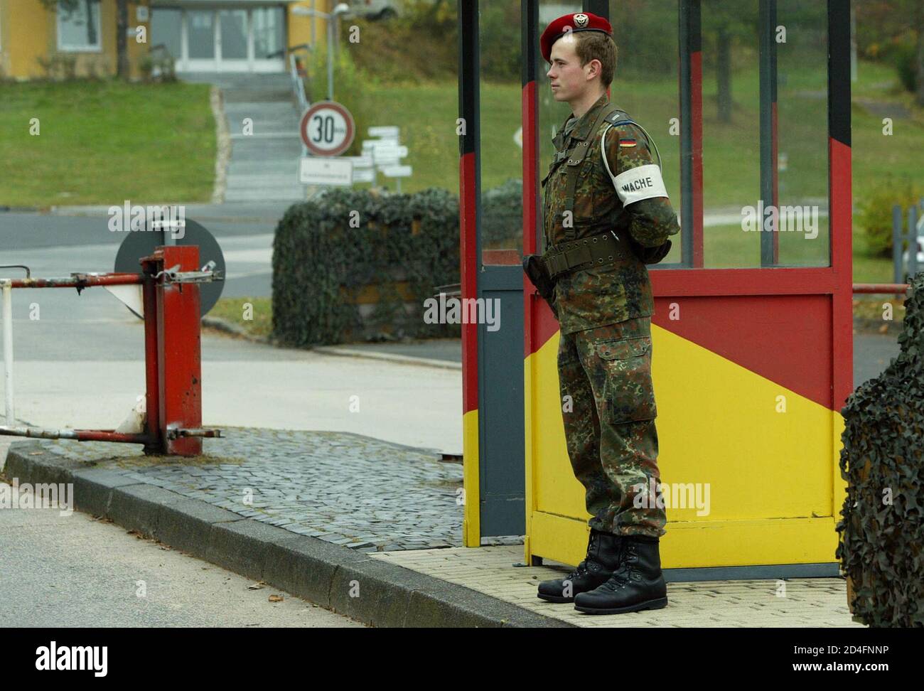 Soldier In Front German Bundeswehr Stockfotos und bilder Kaufen Alamy