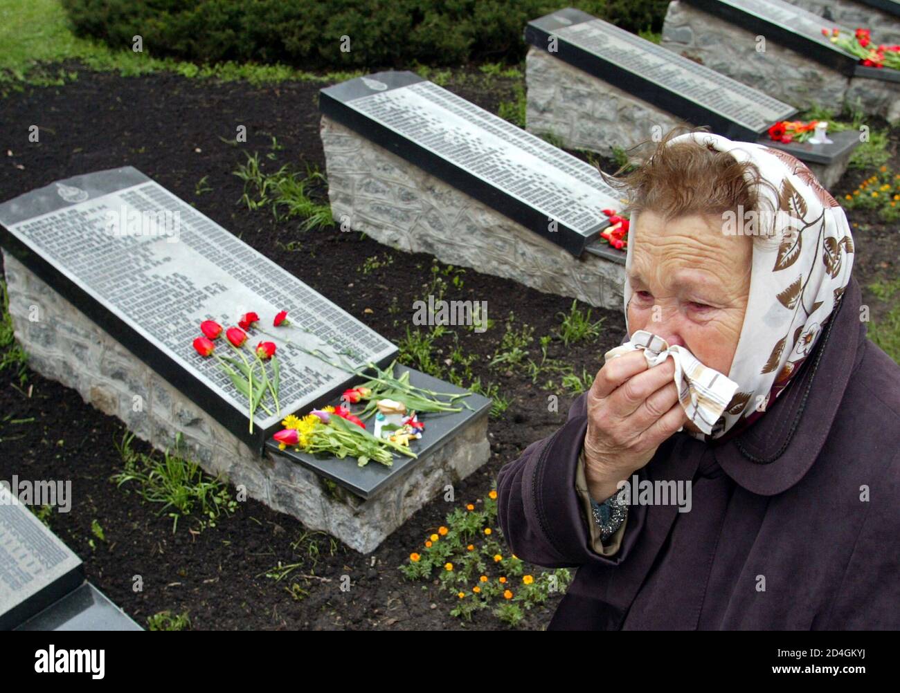 EIN VERWANDTER EINES ARBEITNEHMERS, STARB NACH DEM KAMPF GEGEN DEN 1986