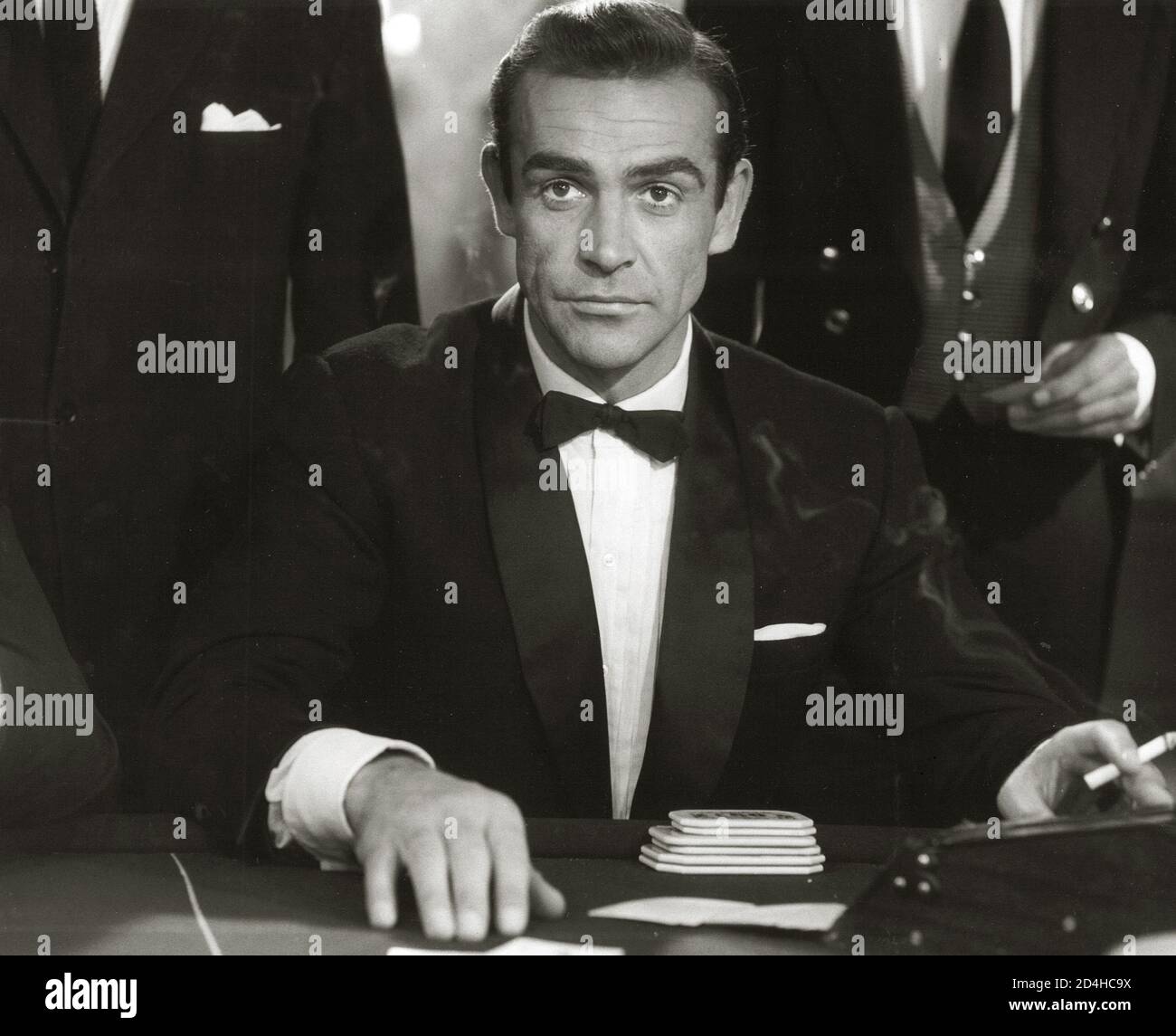 Sean Connery als James Bond Dr. No' (1962) United Artists / File Reference # 34000-532THA Stockfoto