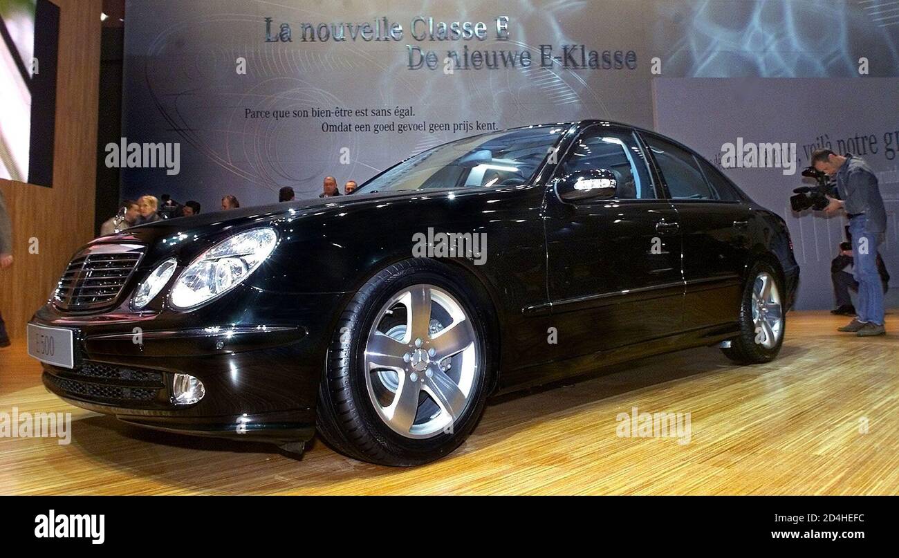 Mercedes Benz Welt Stockfotos Und Bilder Kaufen Seite 2 Alamy