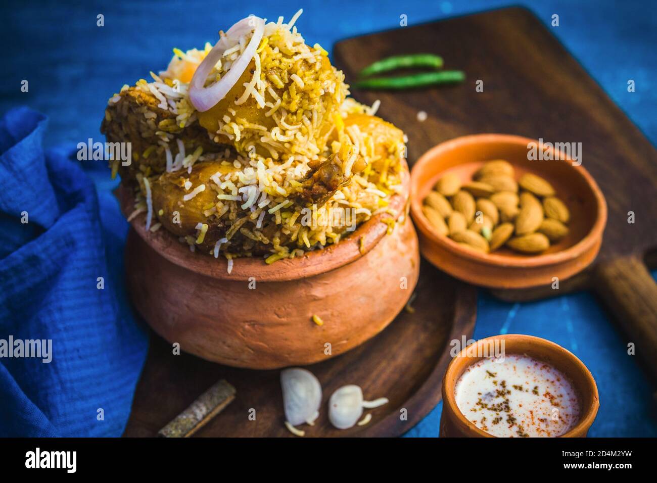 Biryani ist ein gemischtes Reisgericht mit seinen Ursprüngen unter den Muslimen des indischen Subkontinents. Stockfoto