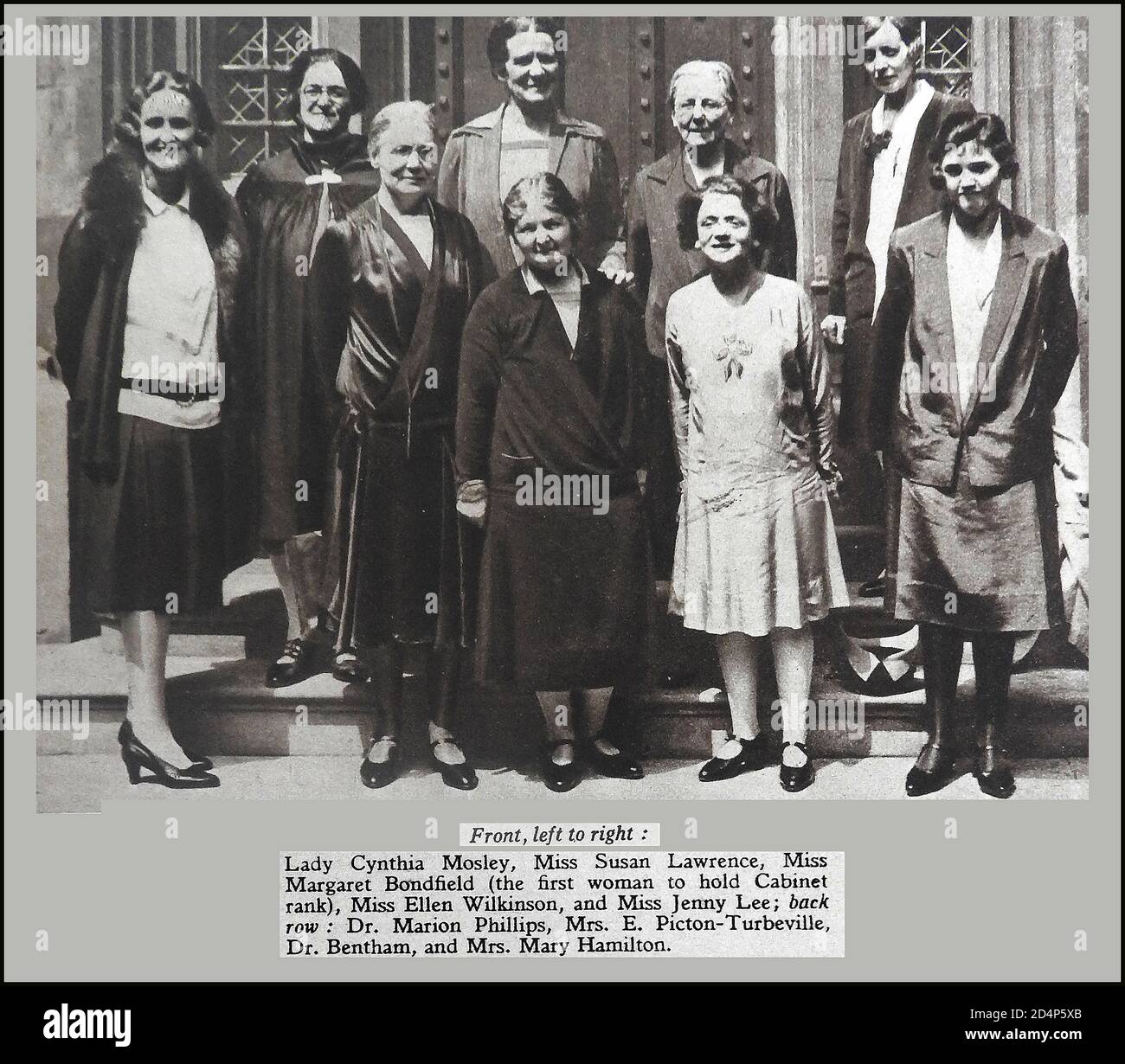 Großbritannien - Parlamentswahlen 1929 - Frauen mit Namen. - ERSTE REIHE - Lady Cynthia Moseley; Miss Susan Lawrence; Miss Margaret Bondfield (erste Frau Kabinettsmitglied); Miss Ellen Wilkinson; Miss Jenny Lee. picton yurbervilleBACK REIHE - Dr. Marion Phillips; Mrs E Picton-Turberville; Dr Bentham , Mary Hamilton. Die Wahl führte zu einem hängenden Parlament Stockfoto