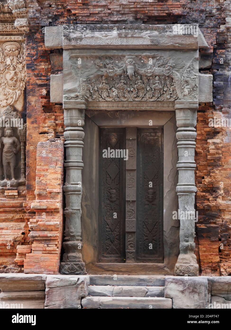 Preah Ko Tempel auf Roluos-Stätte, Provinz Siem Reap, Angkor's Temple Complex 1192 von der UNESCO zum Weltkulturerbe erklärt, erbaut 880, Kambodscha Stockfoto