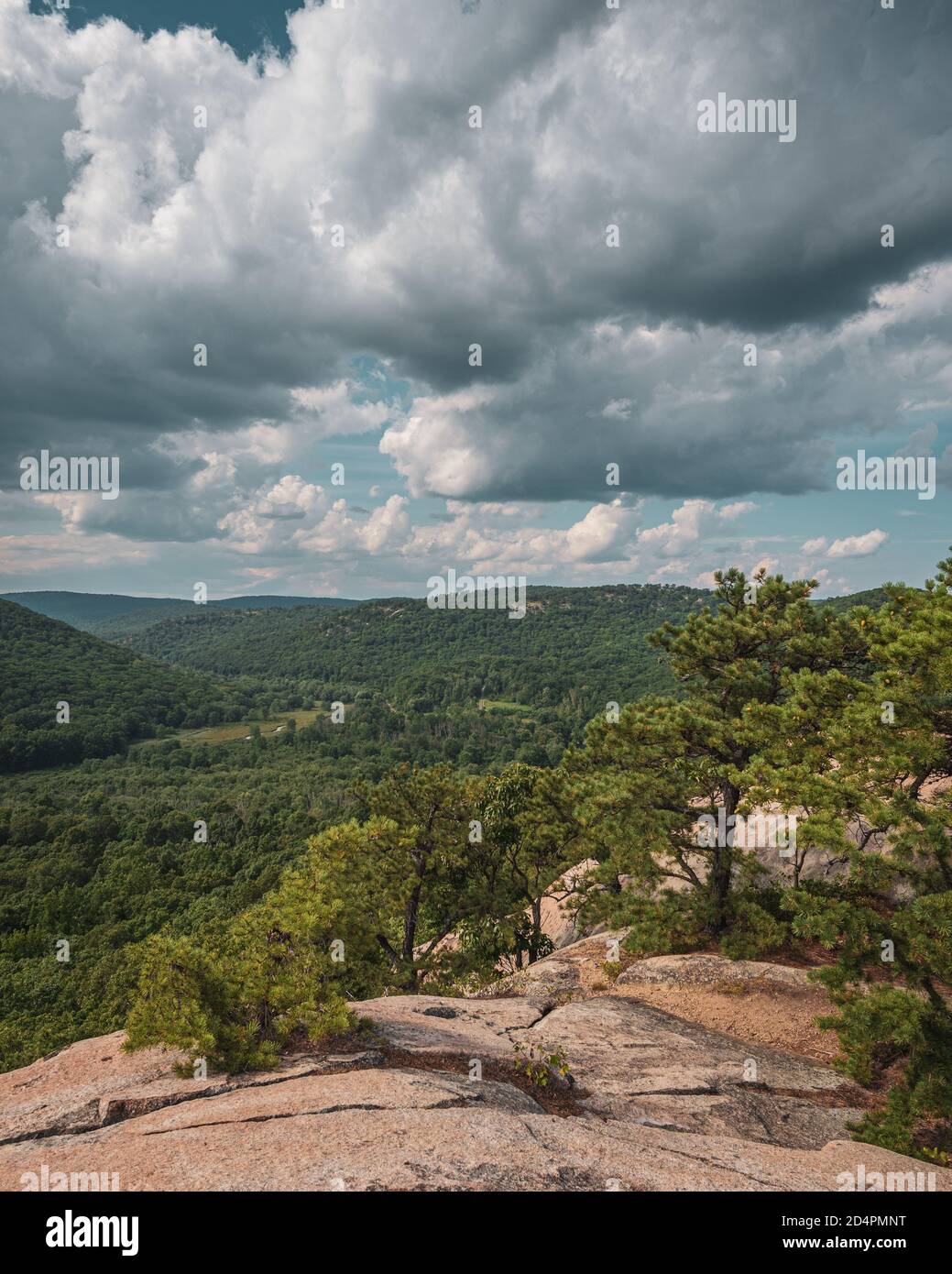 Blick von Popolopen Torne, in der Nähe von Fort Montgomery, im Hudson Valley, New York Stockfoto