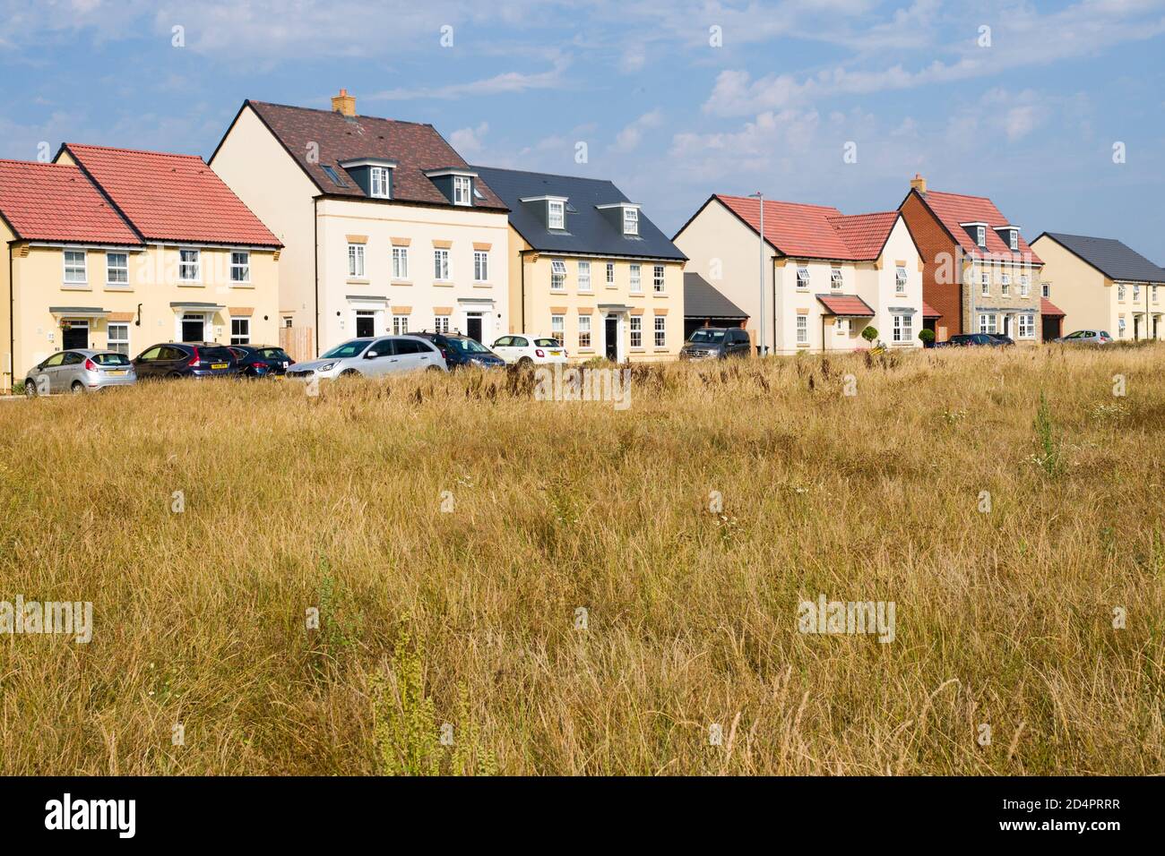 Eine Immobilienentwicklung von neu gebauten Privathäusern in Thornbury, South Gloucestershire, Großbritannien. Stockfoto