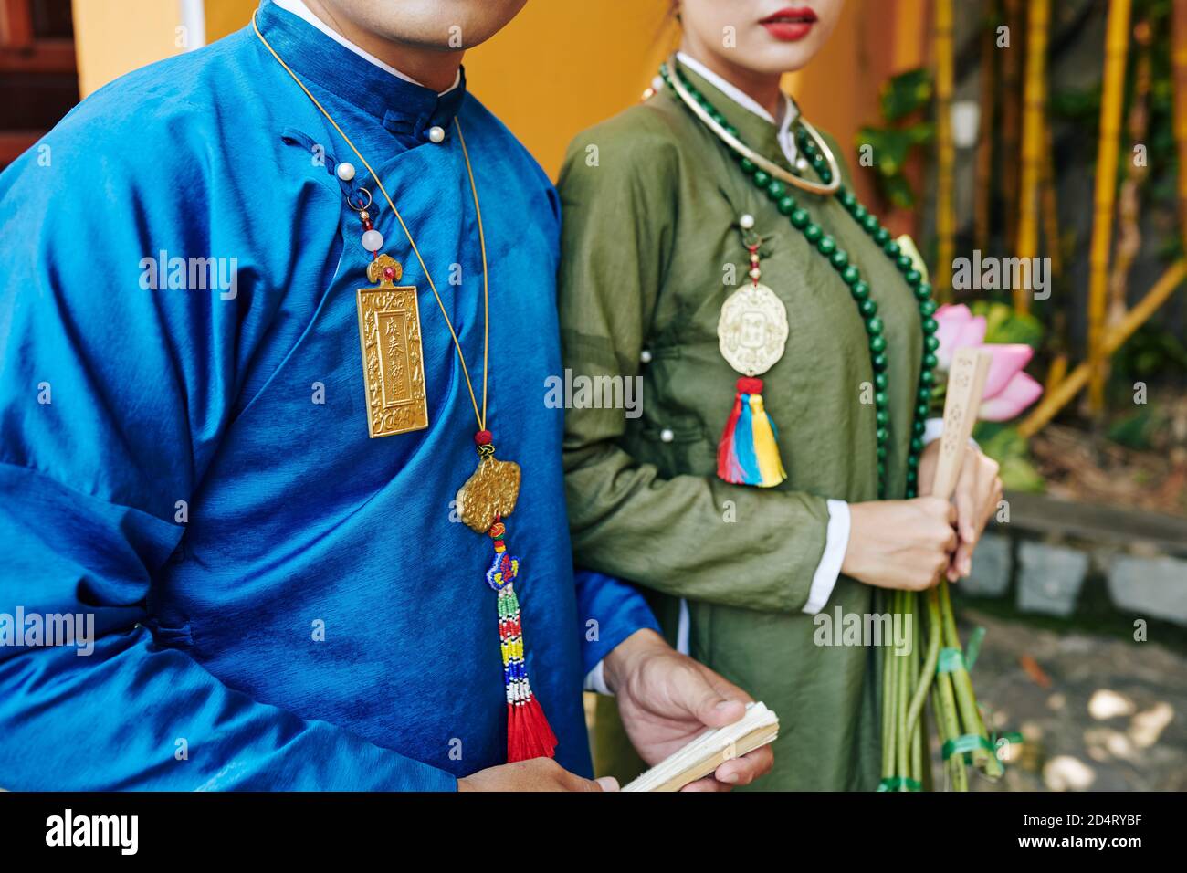 Vietnamesisches Hochzeitskleid Stockfotos Und Bilder Kaufen Alamy