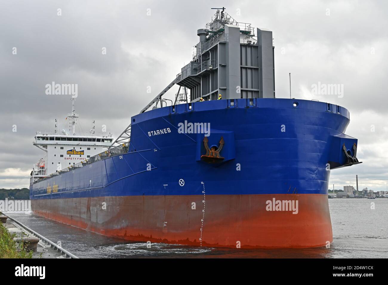 Selbstentladung Bulk Carrier Starnes' Jungfernanruf im Hafen von Kiel Stockfoto
