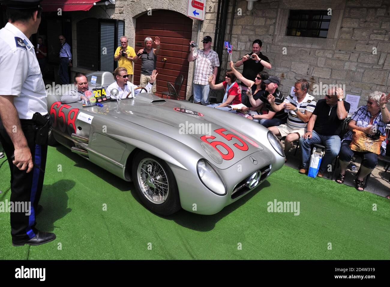 verona, italien, 13. Mai 2011, mille miglia, historische Autorallye
