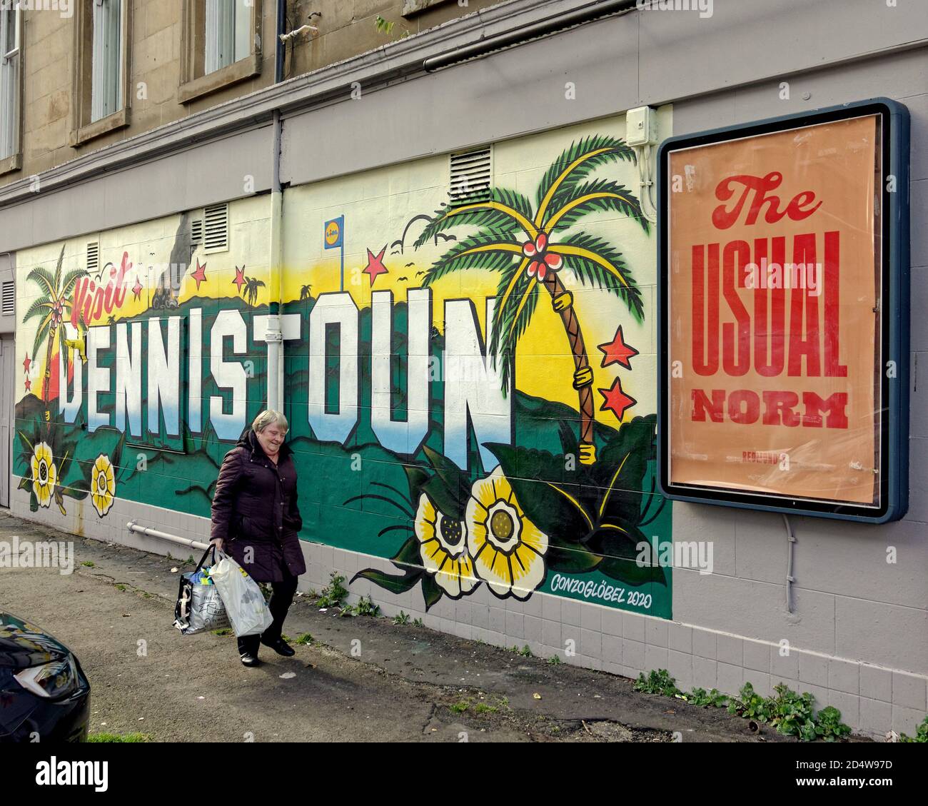 Glasgow, Schottland, Großbritannien, 11. Oktober 2020:Dennistoun wurde zum achtbesten Ort der Welt gewählt, um nach Time Out oder zum achtcoolsten Ort zum Leben in der Welt zu leben. Die Gentrifizierung des Arbeitergebiets am östlichen Ende spiegelt sich in den Orten und Menschen wider, Quelle: Gerard Ferry/Alamy Live News Stockfoto