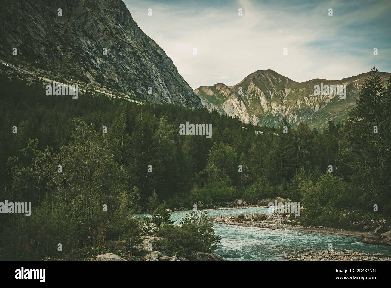 Vel Ferret oder Ferret Valley Italian Alpine Destination. Berg und die Sumemr Landschaft. Stockfoto