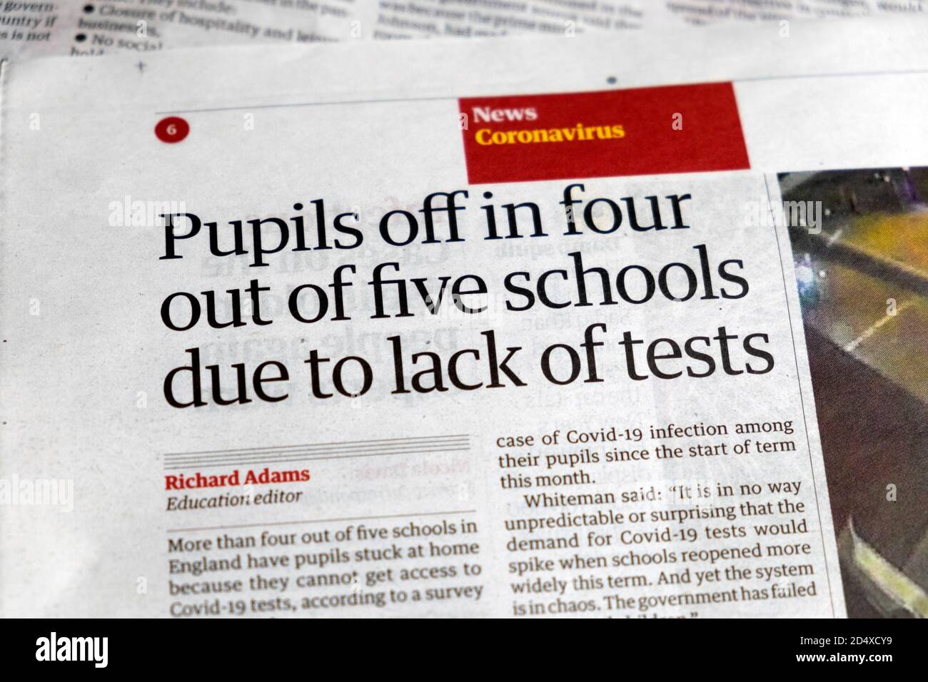 "Schüler aus in vier von fünf Schulen wegen Fehlende Tests' Coronavirus News Guardian Schlagzeile 19 September 2020 London England Großbritannien Stockfoto