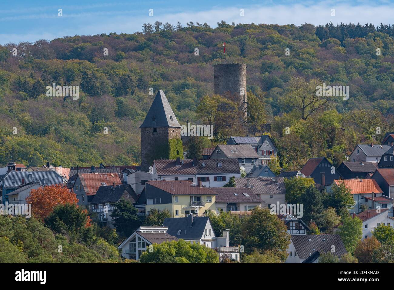 Ansicht der Burgruinen Altweilnau und Altweilnau, Hessen, Deutschland Stockfoto